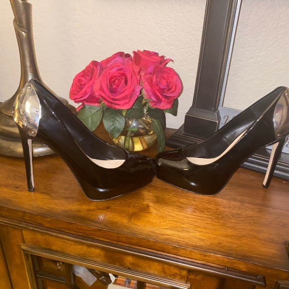 Dress Shoes - Picture 1 of 3